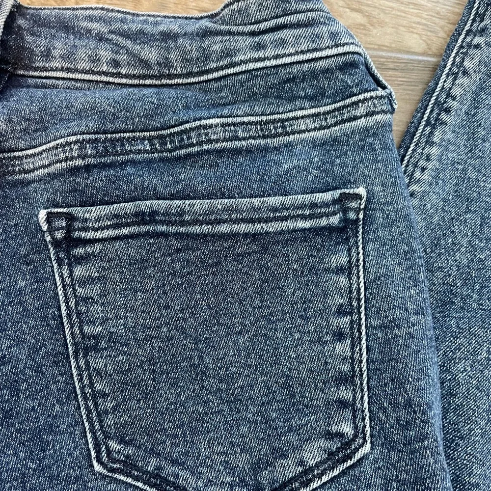 Old Navy Rock Star Jeans - Picture 5 of 5